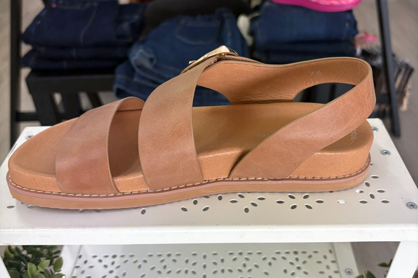 CHRISSIE - Contour Finland Tan