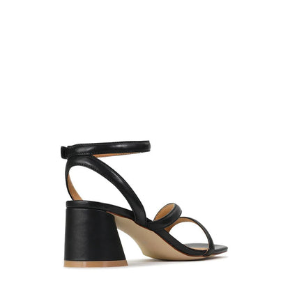 EOS - PETRICIA Black